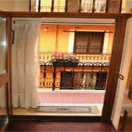 Apartment Colosseum Street