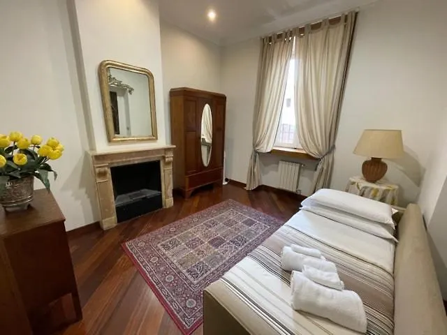 Colosseum Street Ρώμη